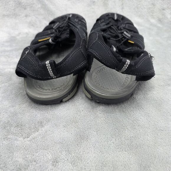 KEEN Clearwater CNX 1008660 Men Black Outdoor Waterproof Sandals Shoes Size 12